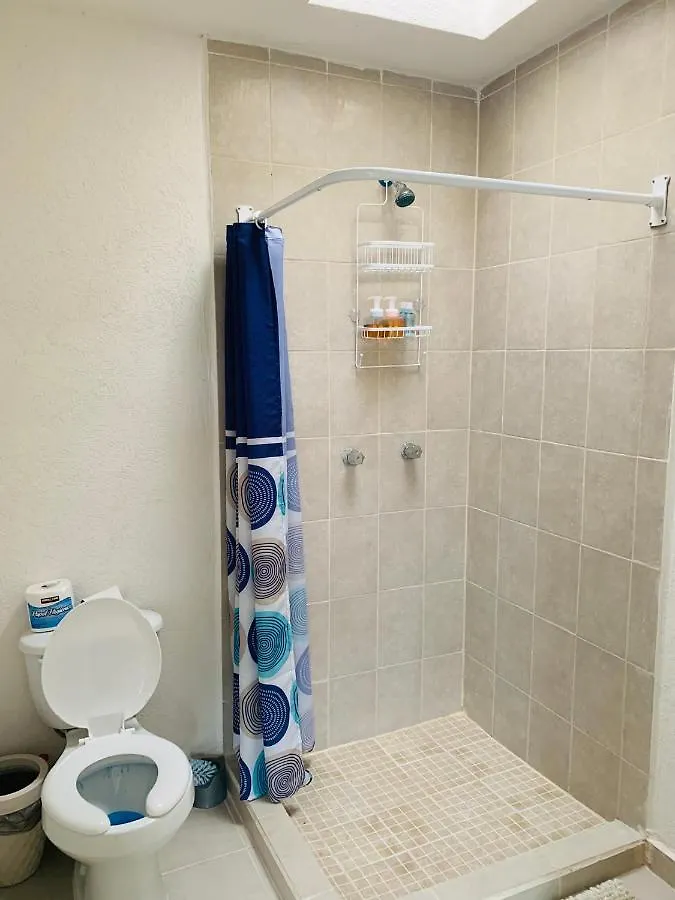Franks House Apartment 